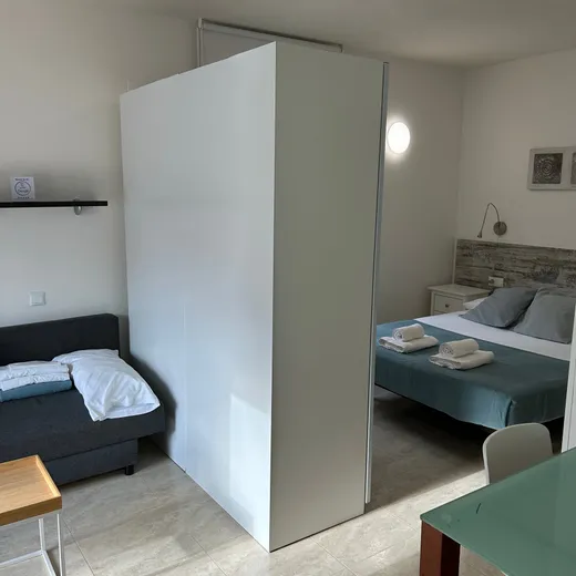 Estudio de 1 dormitorio — Apartamentos ELMA1 en Castelldefels — piscina y jardín
